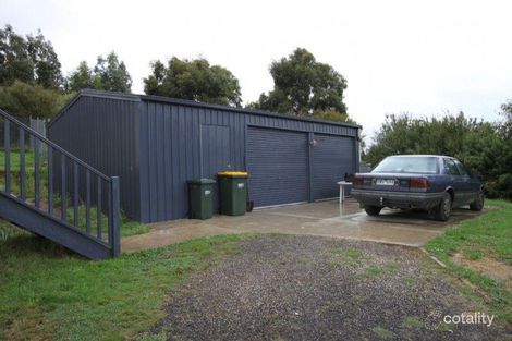 Property photo of 20 Eagle Rise Nyora VIC 3987
