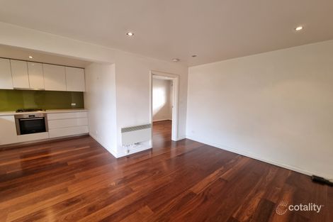 Property photo of 13/2 Selwyn Avenue Elwood VIC 3184