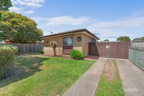 Property photo of 22 Jackson Avenue Sale VIC 3850
