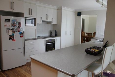 Property photo of 4 Maino Close Green Valley NSW 2168