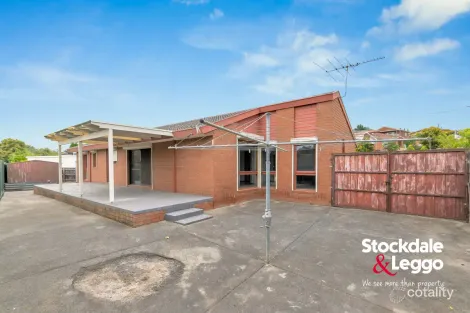 Property photo of 7 Capri Court Westmeadows VIC 3049