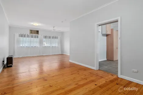 Property photo of 32 Scoullar Street Finley NSW 2713