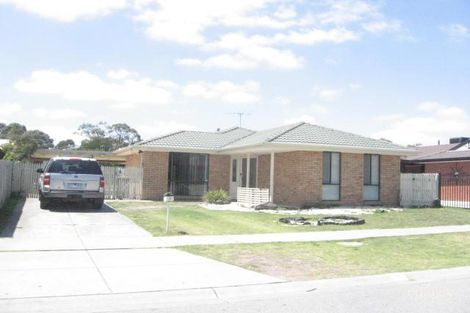 Property photo of 3 Elstar Drive Carrum Downs VIC 3201
