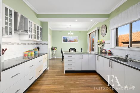 Property photo of 18 Bellarine Highway Newcomb VIC 3219