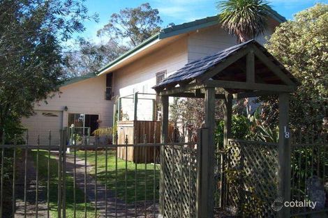 18 Vennard St, Warners Bay, NSW 2282