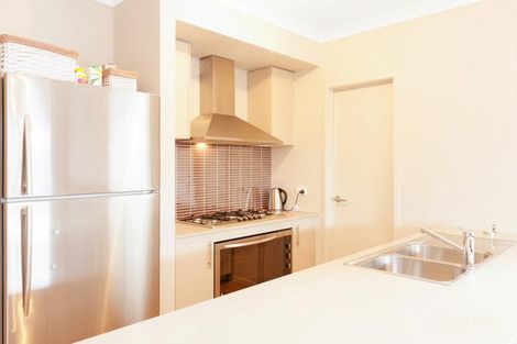 Property photo of 10 Dalwhinnie Close Mernda VIC 3754