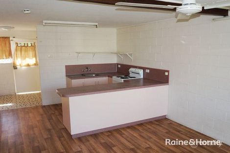 1/25 Melaleuca St, Slade Point, QLD 4740