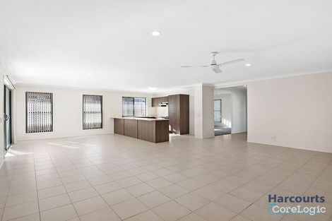 Property photo of 8 Flametree Crescent Berrinba QLD 4117