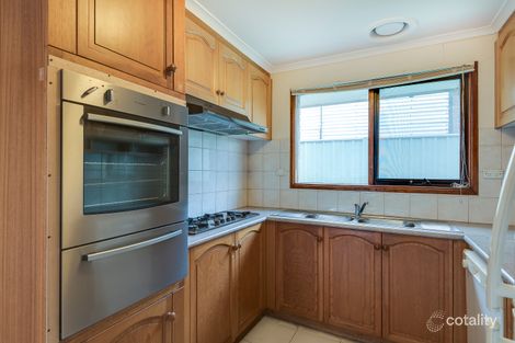 Property photo of 12 Nyora Close Endeavour Hills VIC 3802