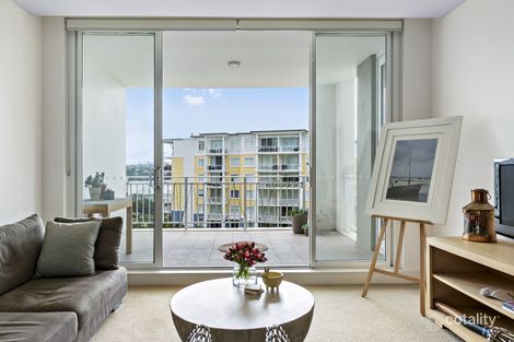Property photo of 204/18 Woodlands Avenue Breakfast Point NSW 2137