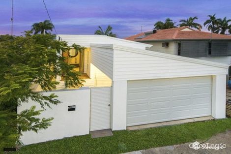 Property photo of 44 Hillcrest Parade Miami QLD 4220