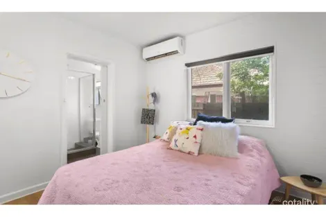 Property photo of 1/48 Magnolia Road Gardenvale VIC 3185