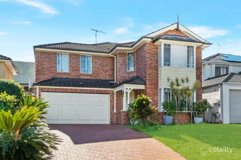 Property photo of 10 Nutmeg Close Casula NSW 2170