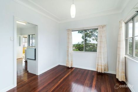 65 Pangeza St, Stafford Heights, QLD 4053