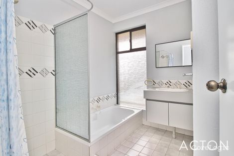 Property photo of 3 Napa Close Warnbro WA 6169