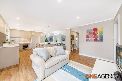 Property photo of 245 Sternberg Crescent Wanniassa ACT 2903