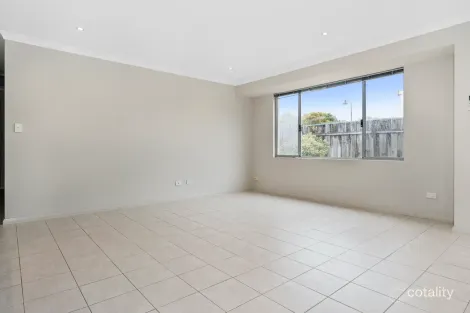 Property photo of 70 Richview Ramble Wannanup WA 6210