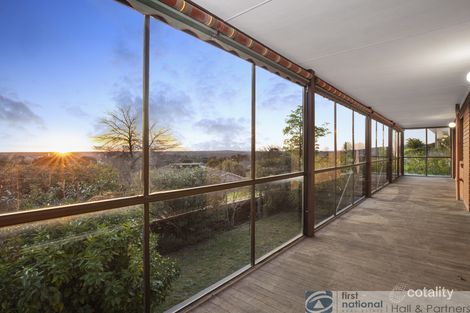 Property photo of 21 Monkhouse Drive Endeavour Hills VIC 3802
