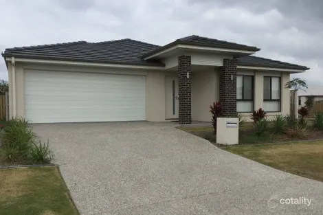 Property photo of 33 Emerald Drive Helensvale QLD 4212