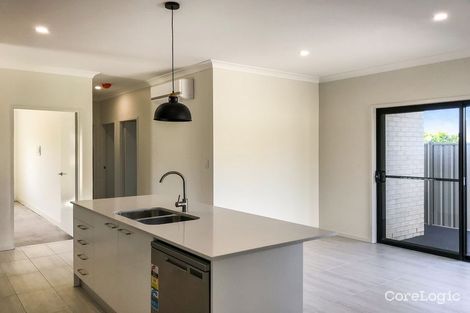 Property photo of 2/122 Barrenjoey Road Ettalong Beach NSW 2257