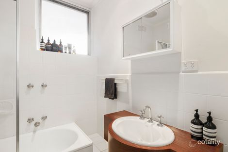 Property photo of 28/26W Toorak Road South Yarra VIC 3141