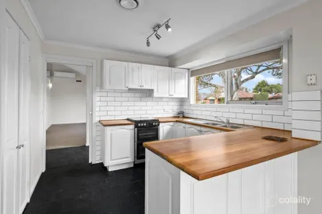 Property photo of 12 Harness Place Pakenham VIC 3810