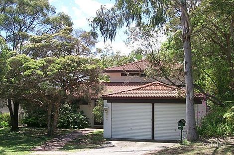 4 Roxburgh St, Kenmore, QLD 4069