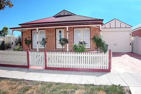 18 Tusmore Rise, Craigieburn, VIC 3064