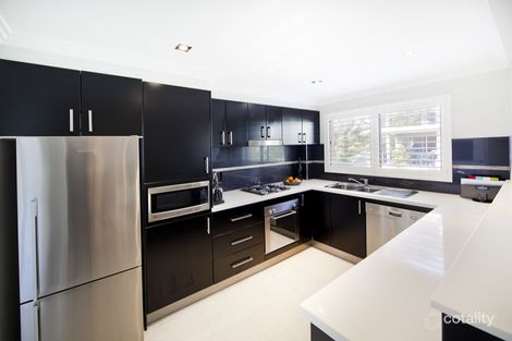 Property photo of 8/24 Banksia Street Dee Why NSW 2099