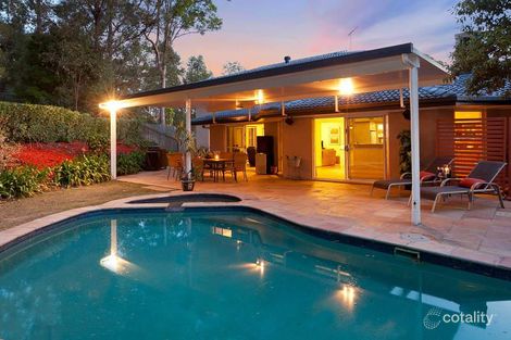 12 Chulmleigh Ct, Chapel Hill, QLD 4069