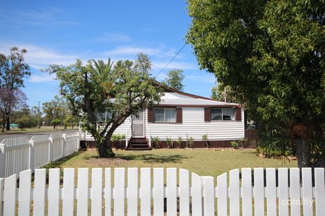 62 Geraghty St, Cecil Plains, QLD 4407