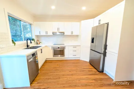 56 Acacia Ave, Upwey, VIC 3158