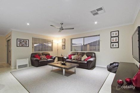 Property photo of 15 Strasbourg Vista Hocking WA 6065