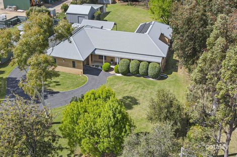 Property photo of 44 Warren Road Narromine NSW 2821