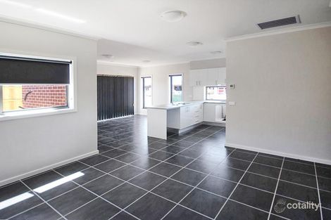 1/84 Albert Dr, Melton South, VIC 3338