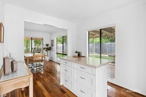 Property photo of 34 Helen Mayo Crescent Bonython ACT 2905