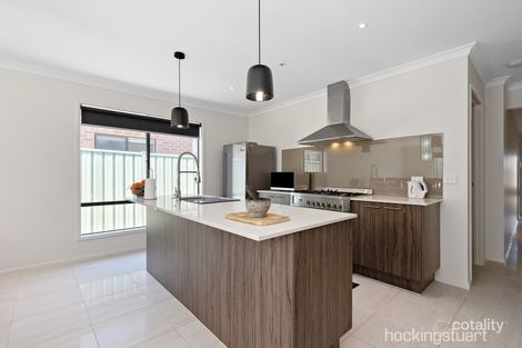 Property photo of 4 Cranwell Way Wyndham Vale VIC 3024