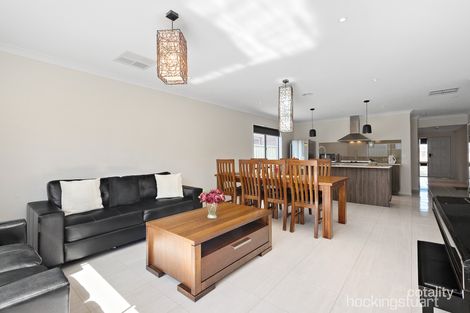 Property photo of 4 Cranwell Way Wyndham Vale VIC 3024