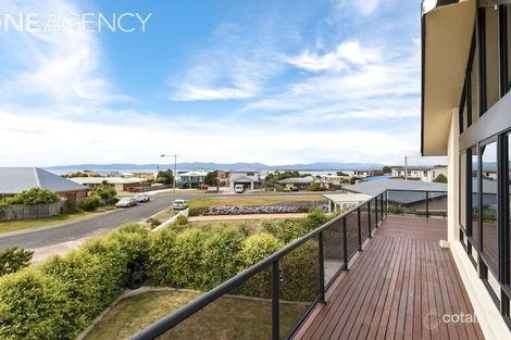 Property photo of 2 Meadowsweet Close Hawley Beach TAS 7307