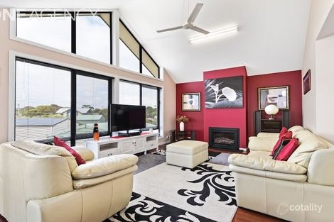 Property photo of 2 Meadowsweet Close Hawley Beach TAS 7307