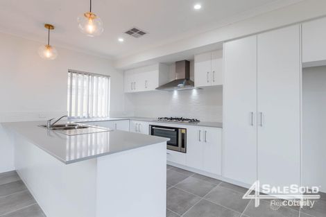 Property photo of 23 Scala Gardens Yangebup WA 6164