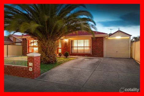 Property photo of 2 Ellsa Close Keysborough VIC 3173