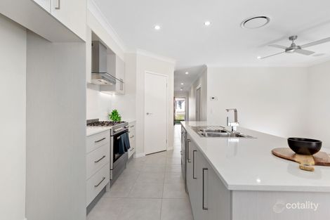 Property photo of 36 Mazeppa Street South Ripley QLD 4306