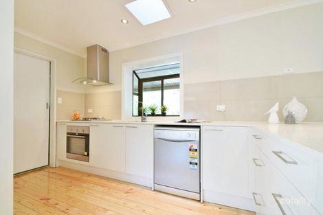 Property photo of 94 Carbenet Drive Hackham SA 5163