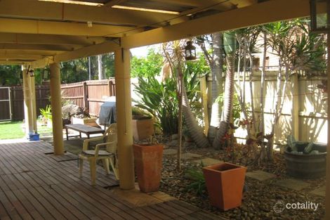 Property photo of 2 Capiten Court Varsity Lakes QLD 4227