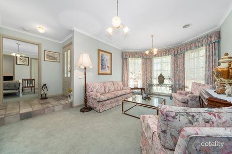 Property photo of 32 Cotoneaster Way Langwarrin VIC 3910