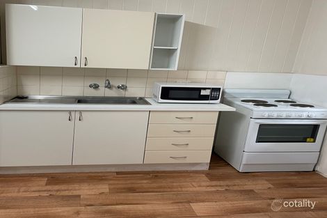 9/19-21 West St, Newtown, QLD 4350