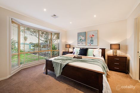 Property photo of 69 Waverley Park Drive Cranbourne North VIC 3977