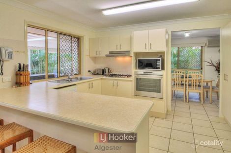 Property photo of 10 Dewick Court Calamvale QLD 4116