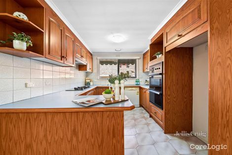 Property photo of 24 Galahad Crescent Glen Waverley VIC 3150
